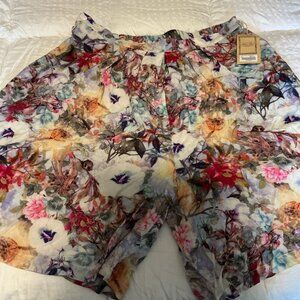 Blue Sky , Floral full gathered Shorts/